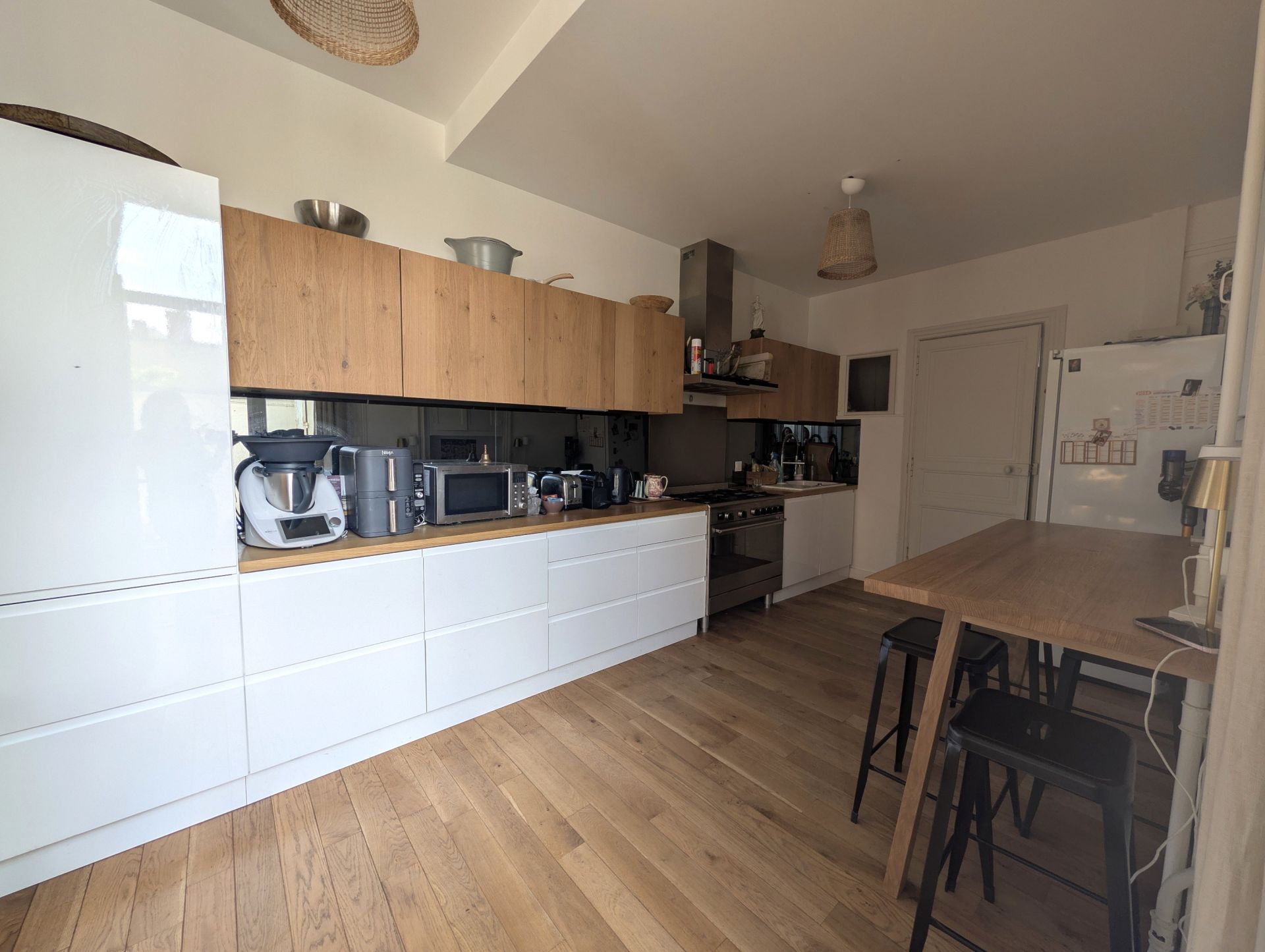 house 16 Rooms for sale on ANGERS (49100)