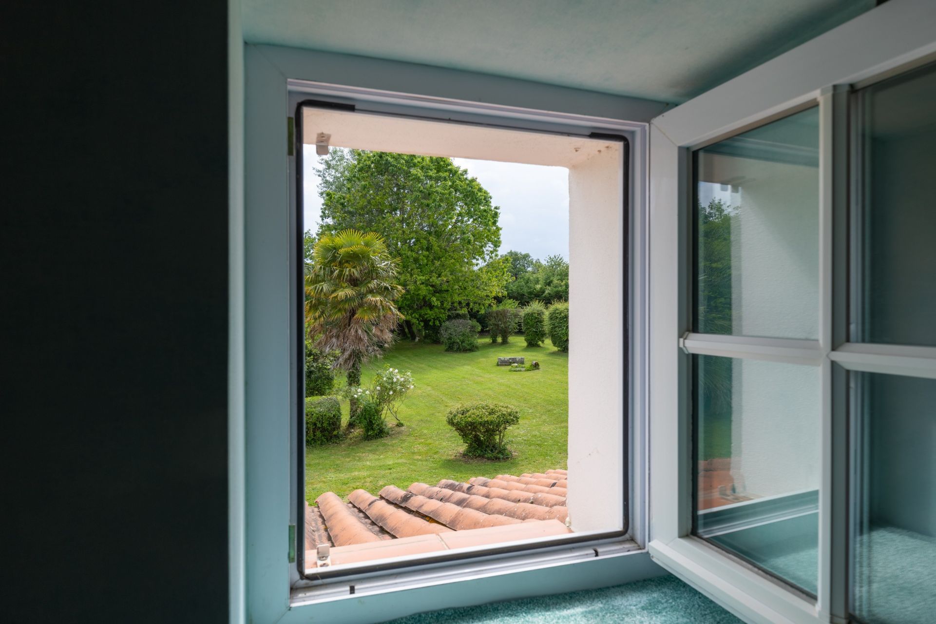house 7 Rooms for sale on AUBIGNY LES CLOUZEAUX (85430)