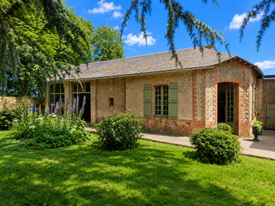 Sale House Vallons-de-l'Erdre 20&nbsp;Rooms 600&nbsp;m²