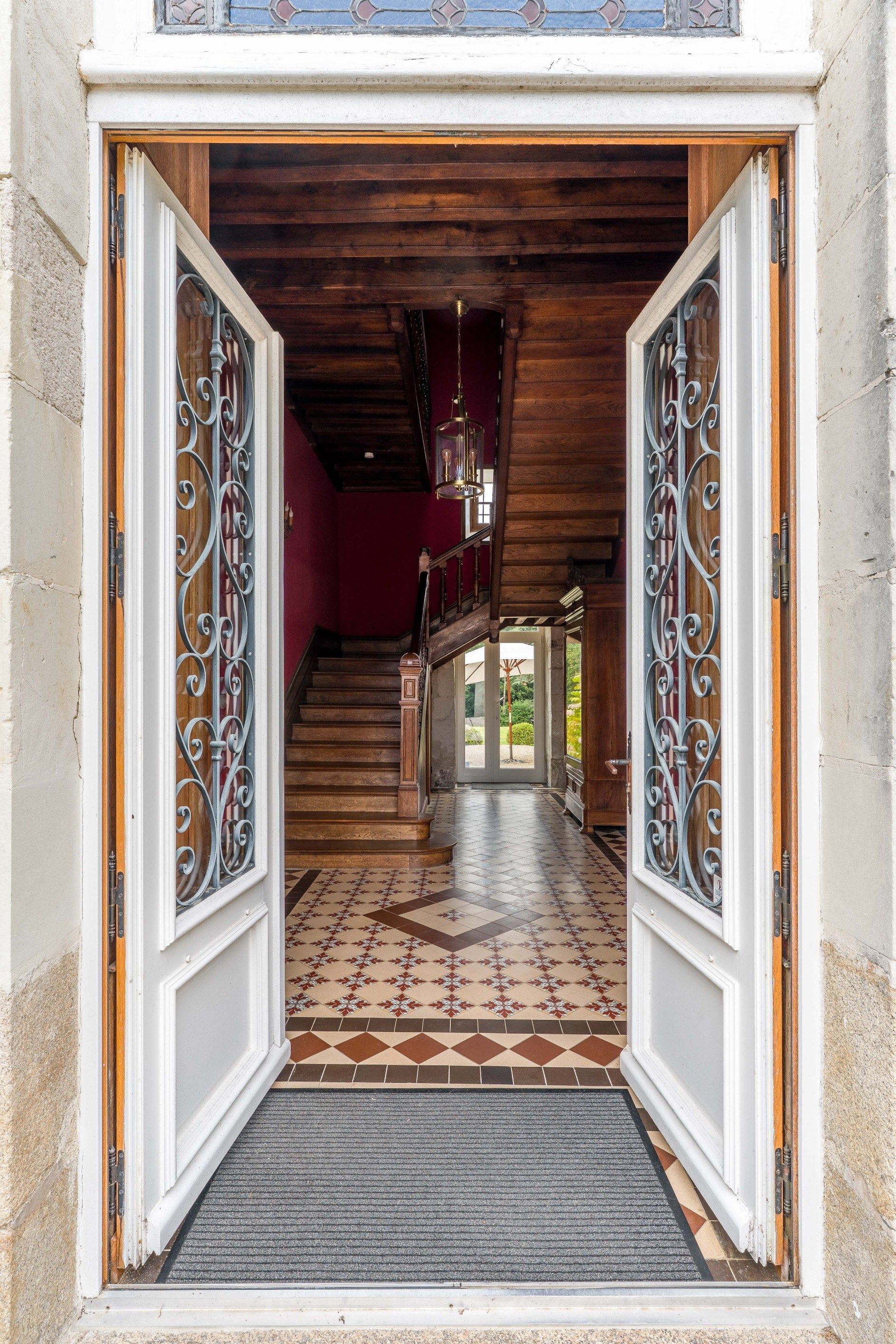 maison 8 Pièces en vente sur GRANDCHAMP DES FONTAINES (44119)