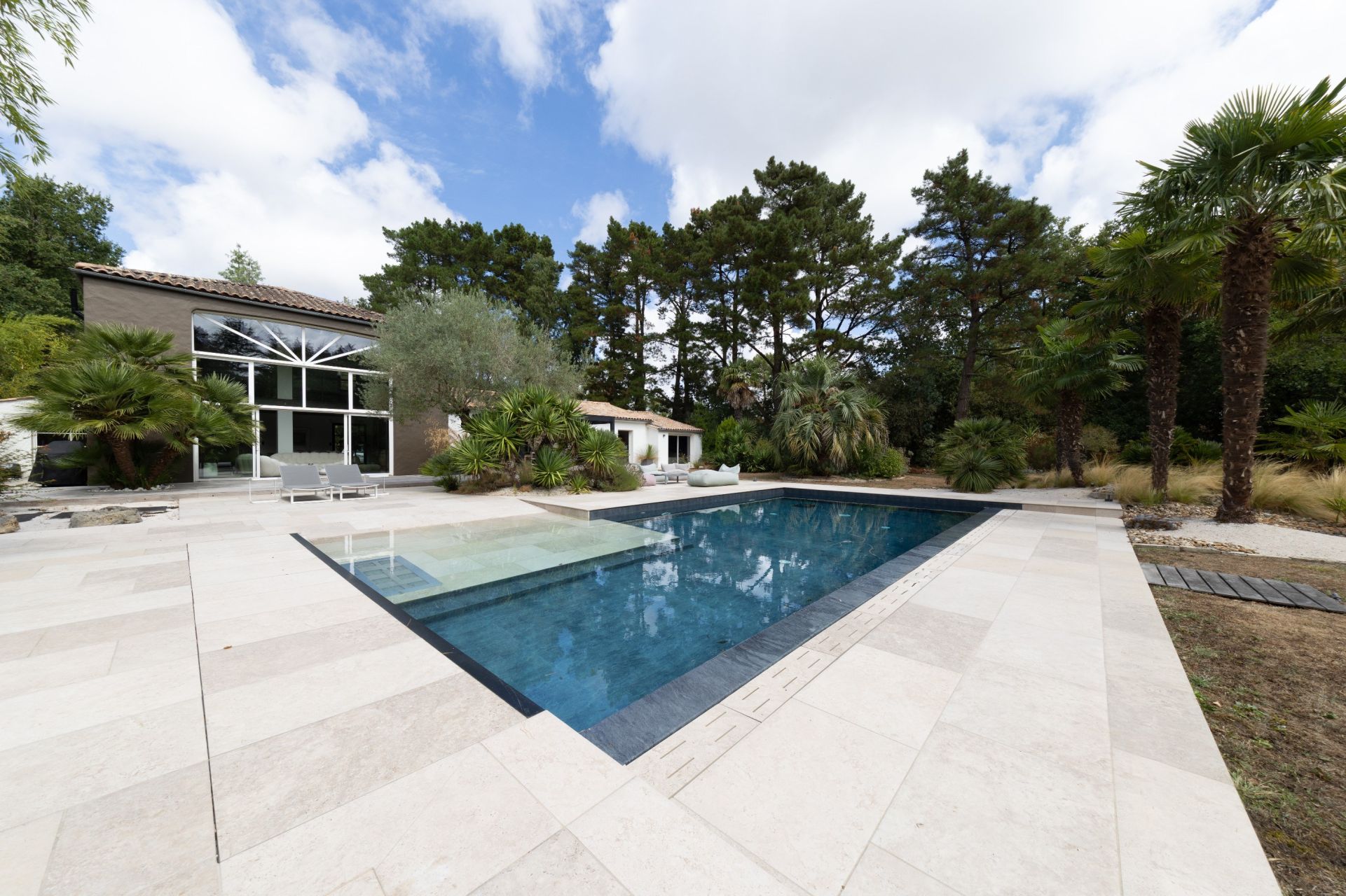 maison 7 Pièces en vente sur ST HILAIRE DE RIEZ (85270)