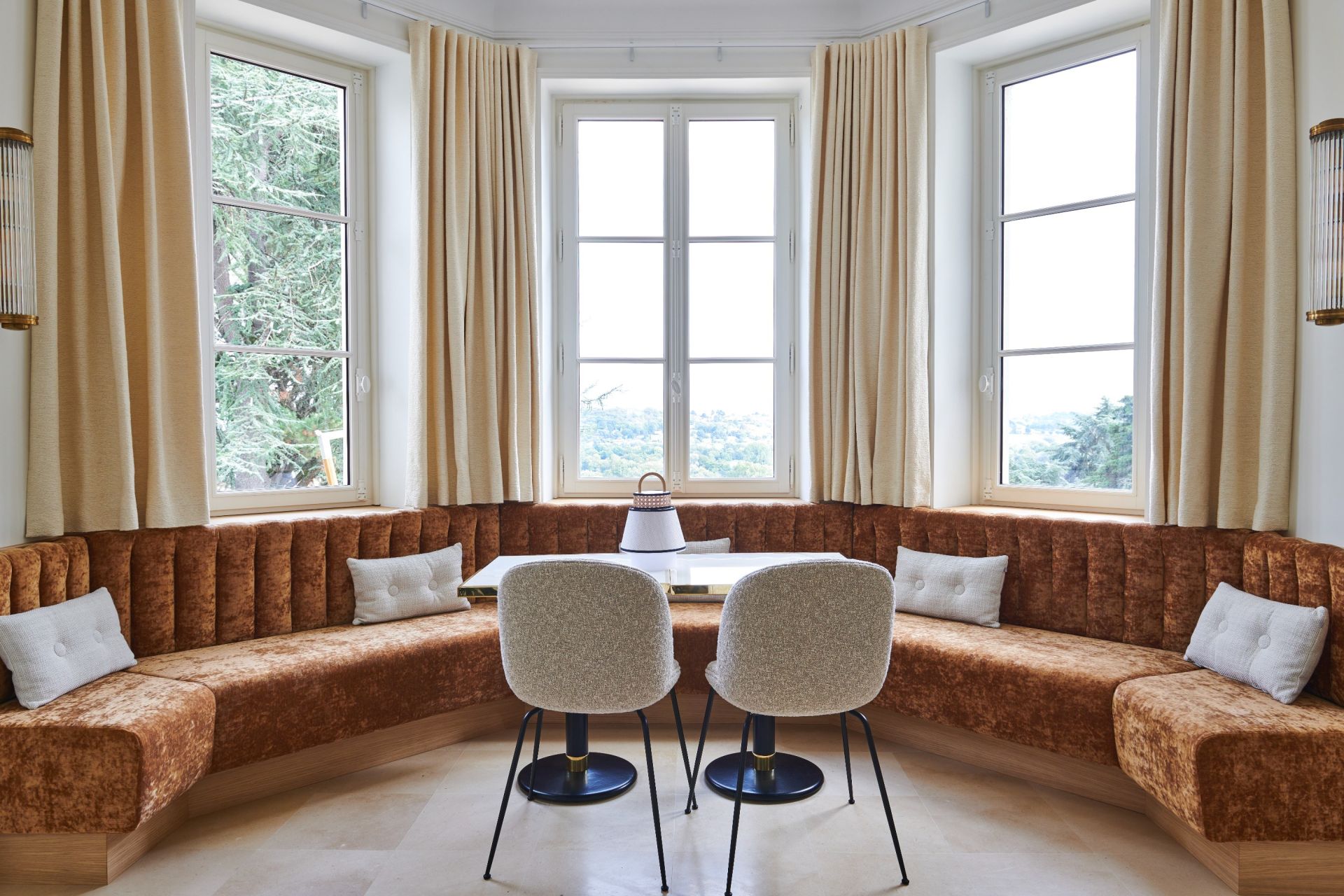 house 15 Rooms for sale on LE CELLIER (44850)