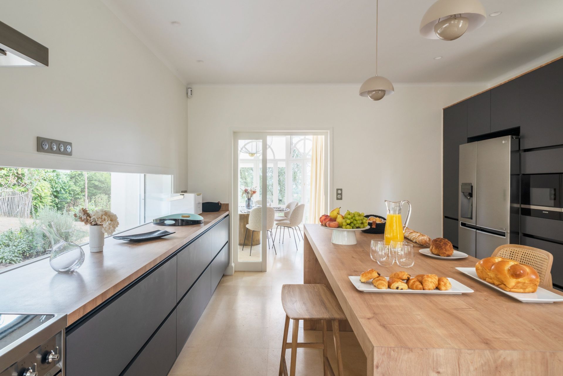 house 15 Rooms for sale on LE CELLIER (44850)