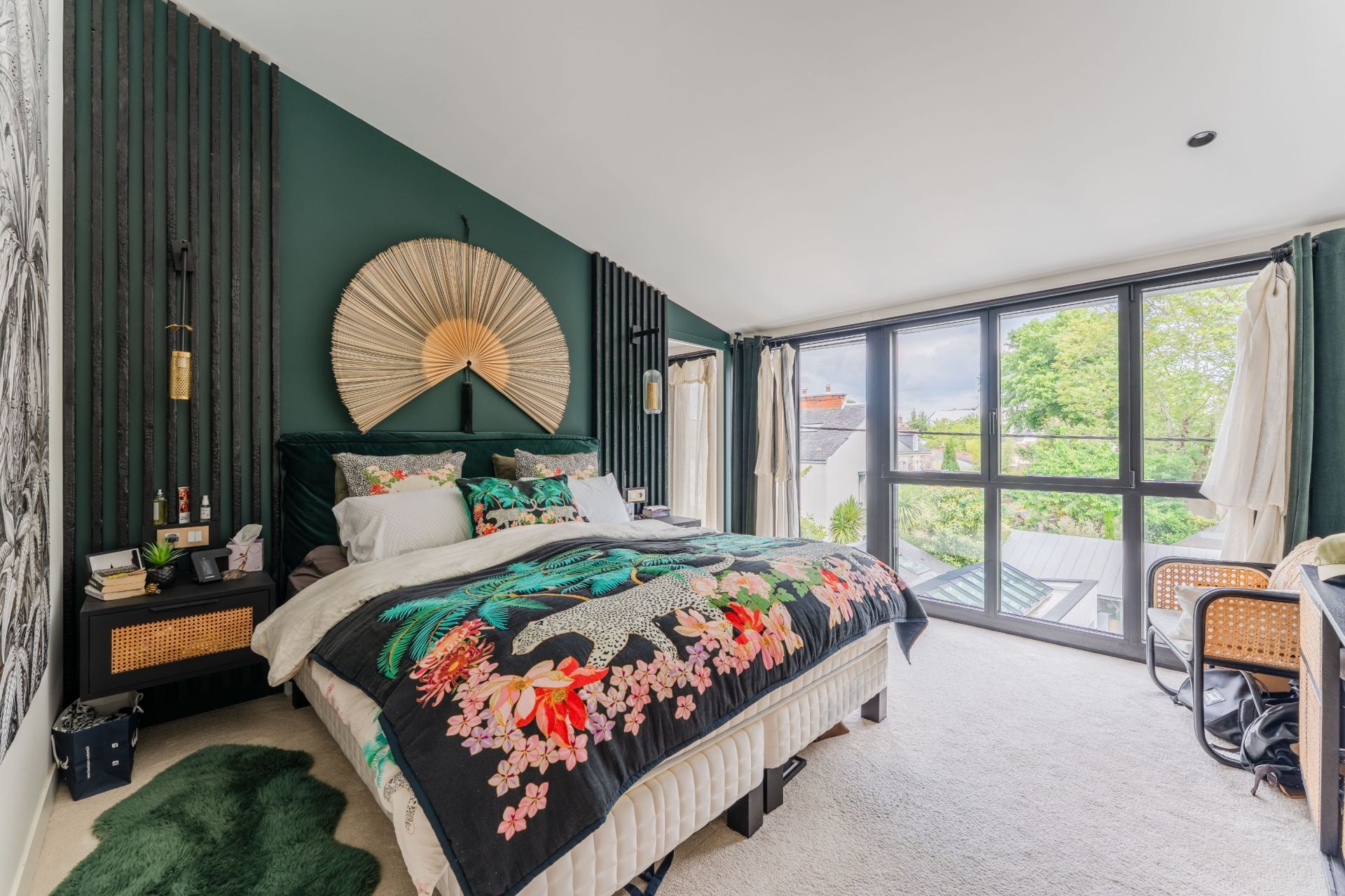 house 7 Rooms for sale on NANTES (44000)