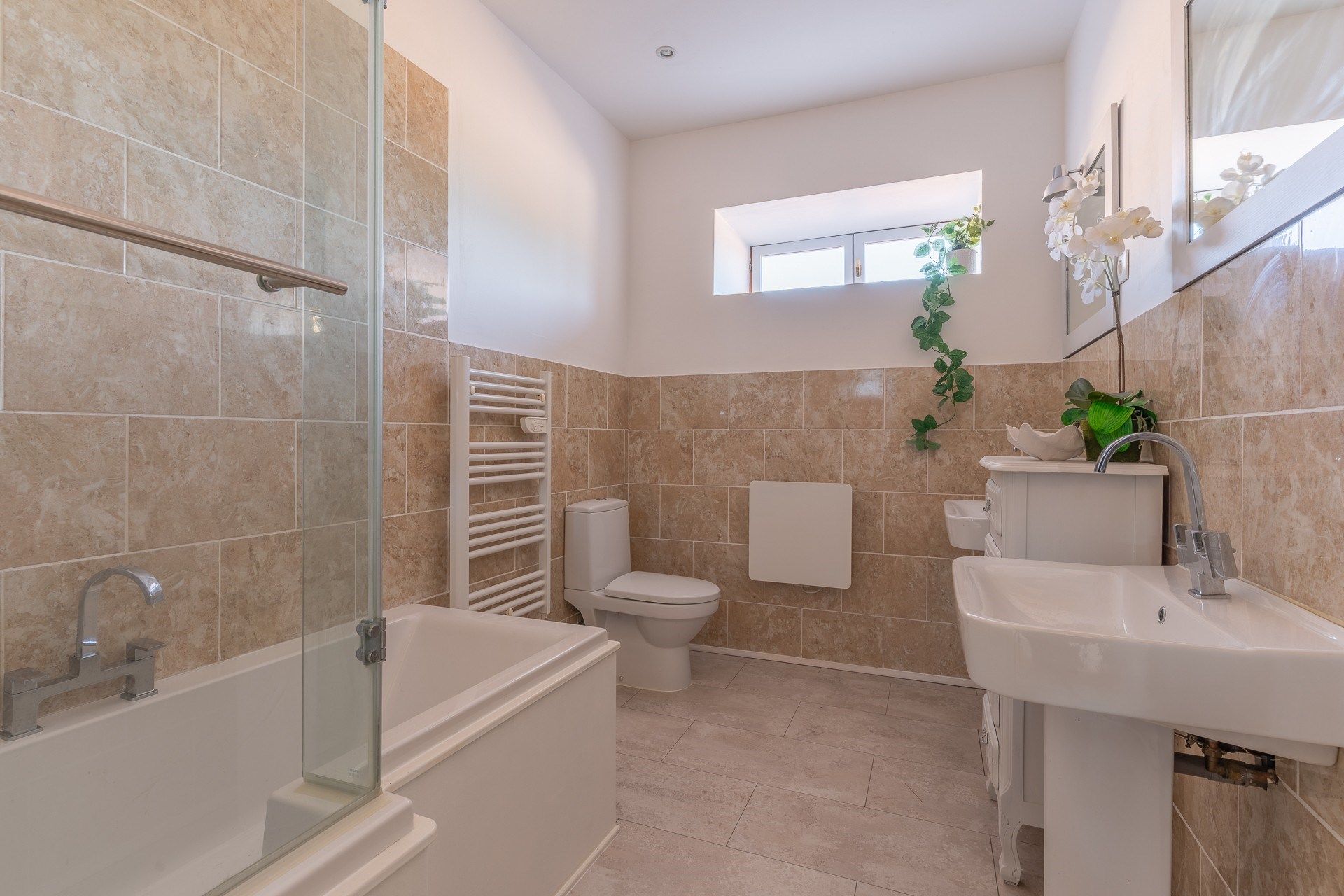 maison 9 Pièces en vente sur MAIRE LEVESCAULT (79190)