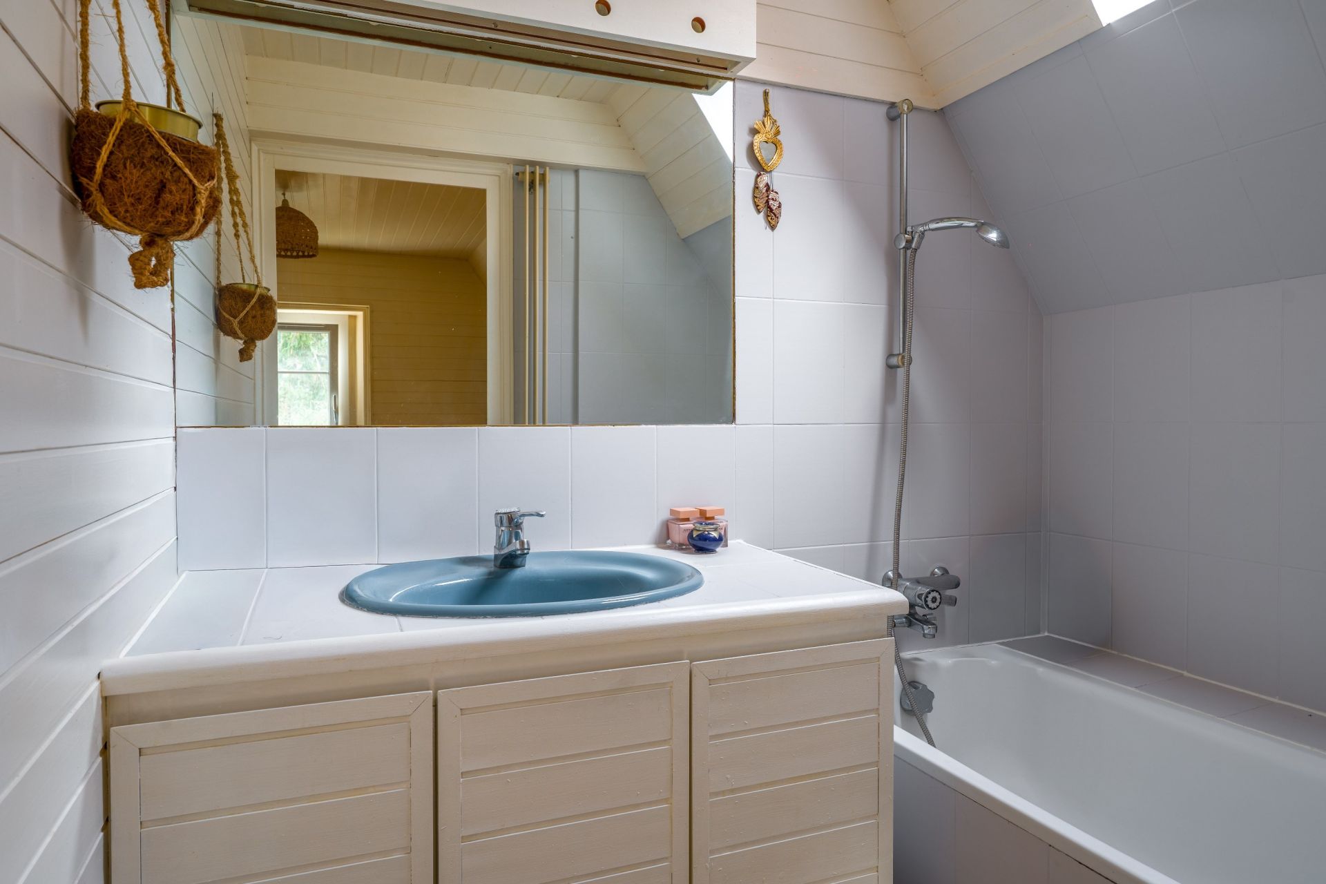 house 8 Rooms for sale on NANTES (44100)