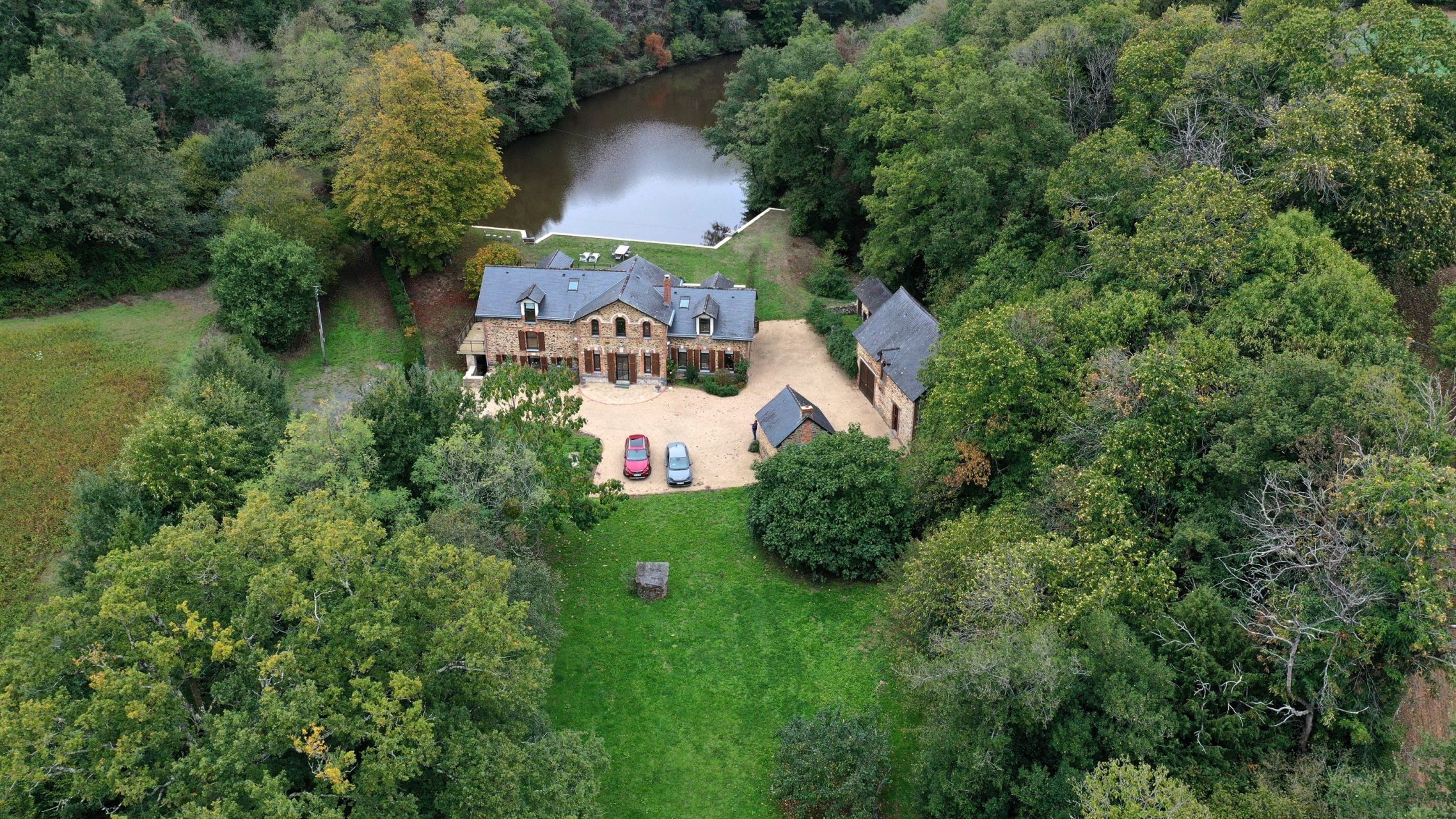 moulin 6 Pièces en vente sur ROUGE (44660)