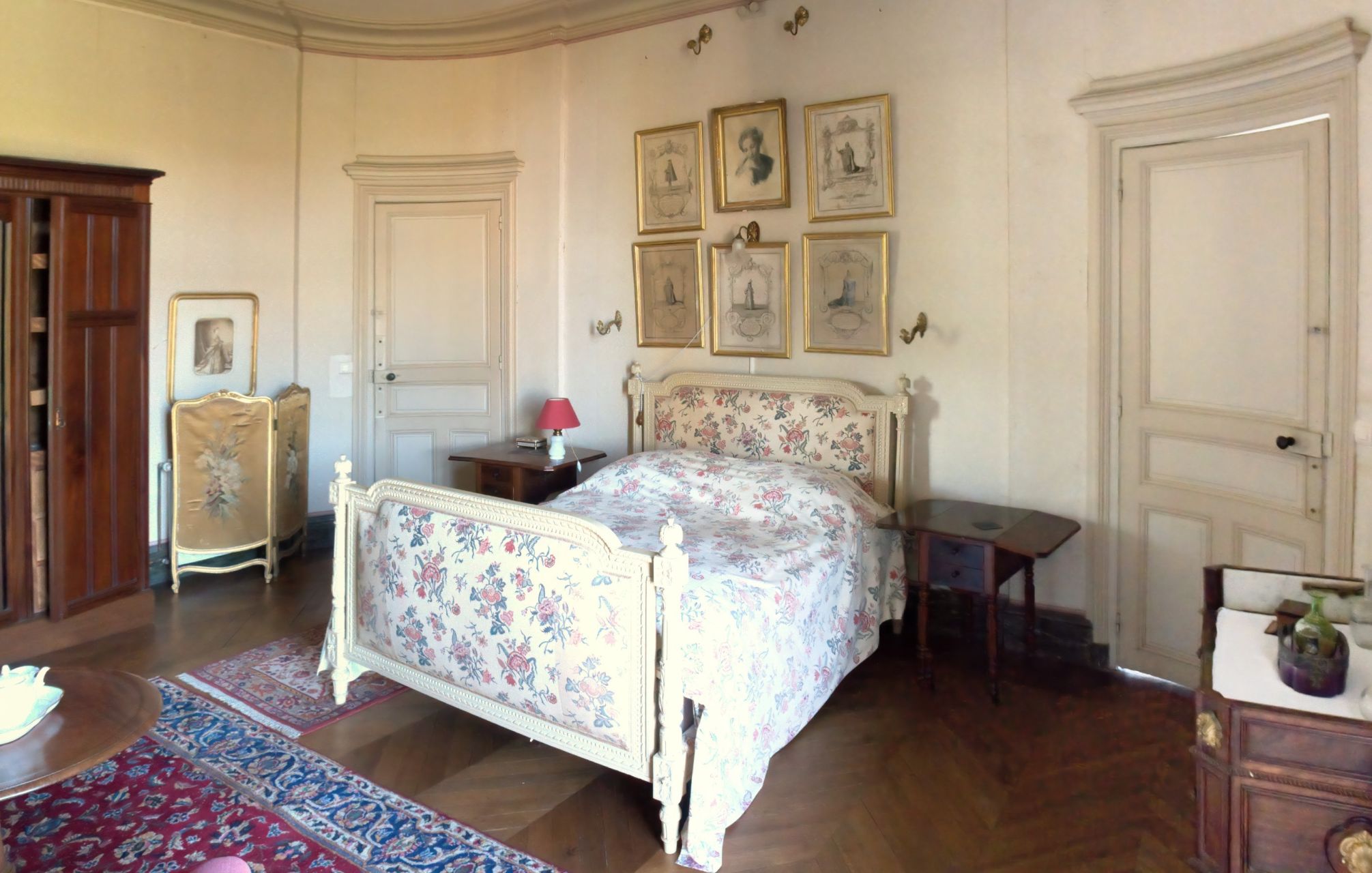 château 30 Pièces en vente sur ANGERS (49000)